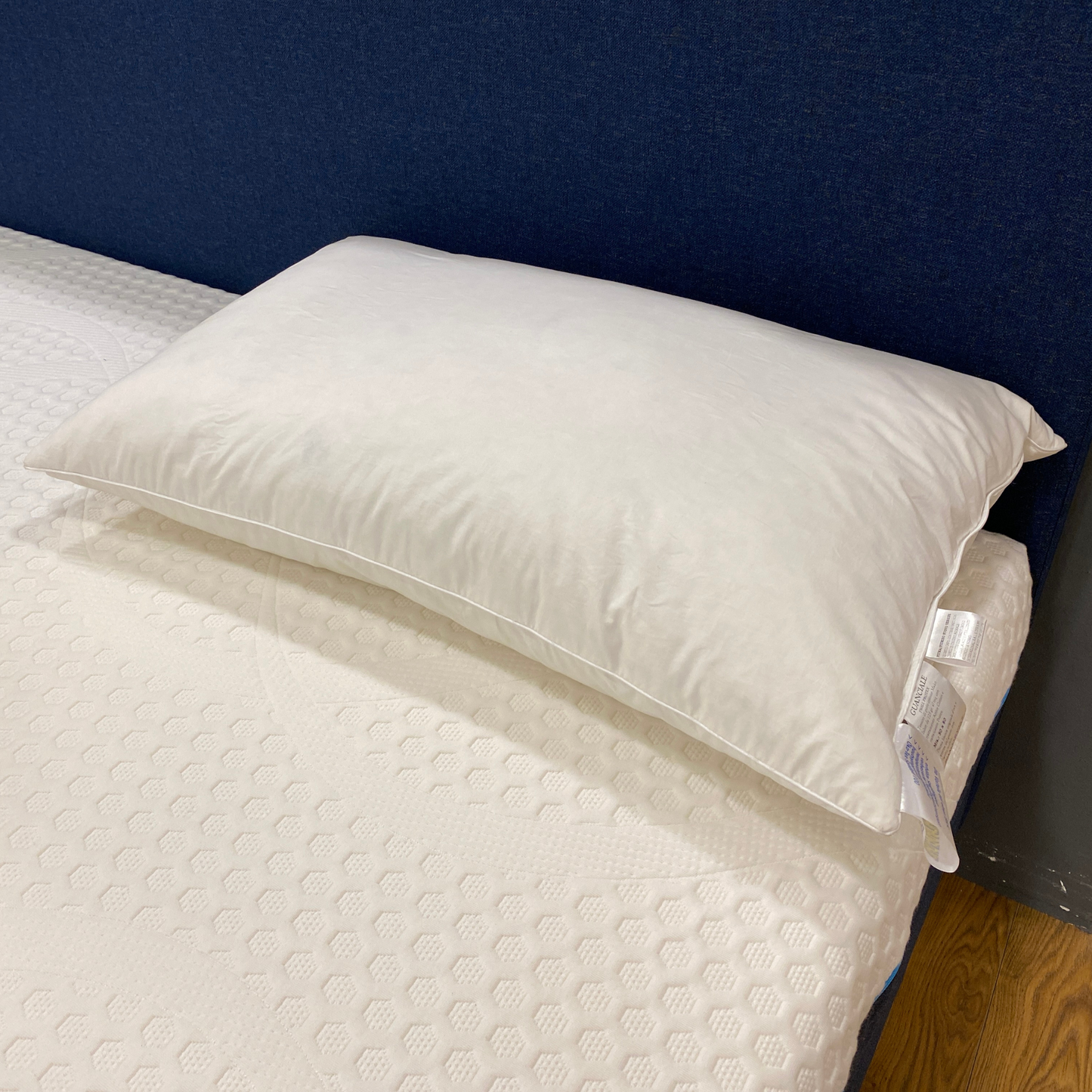 Guanciale Classic twill protex Bianco soffice